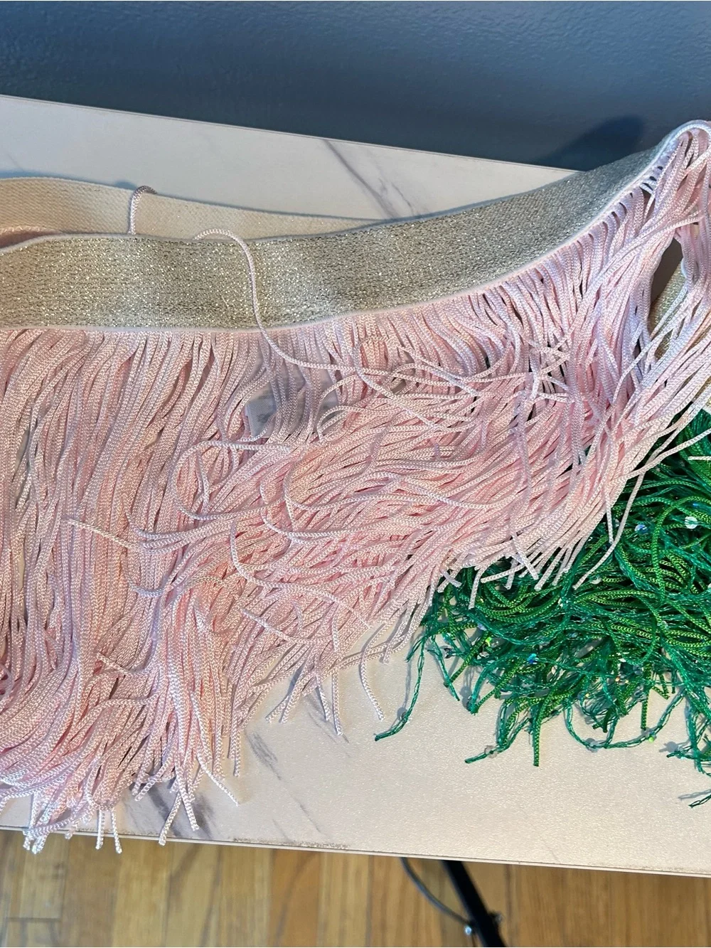Shade Critters Green Hula & pink fringe skirts ⭐️5FOR$25⭐️